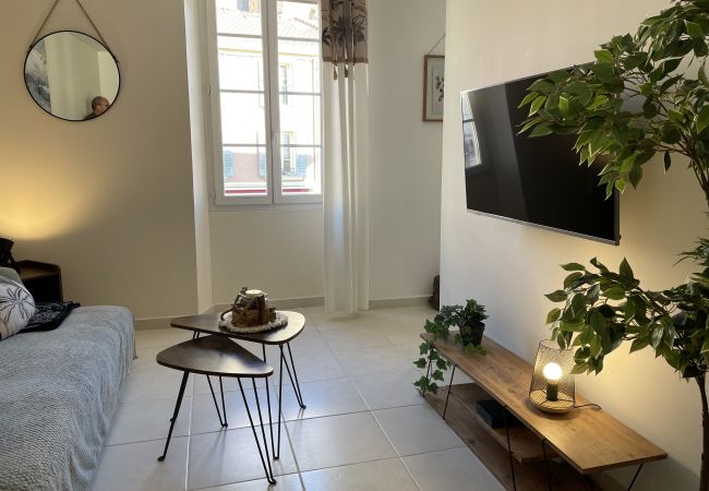 La Casa d'Ezio vacances, sejour à deux, escapade, halte, PACA, randonnée, village, cote d'azur, mer, montagne